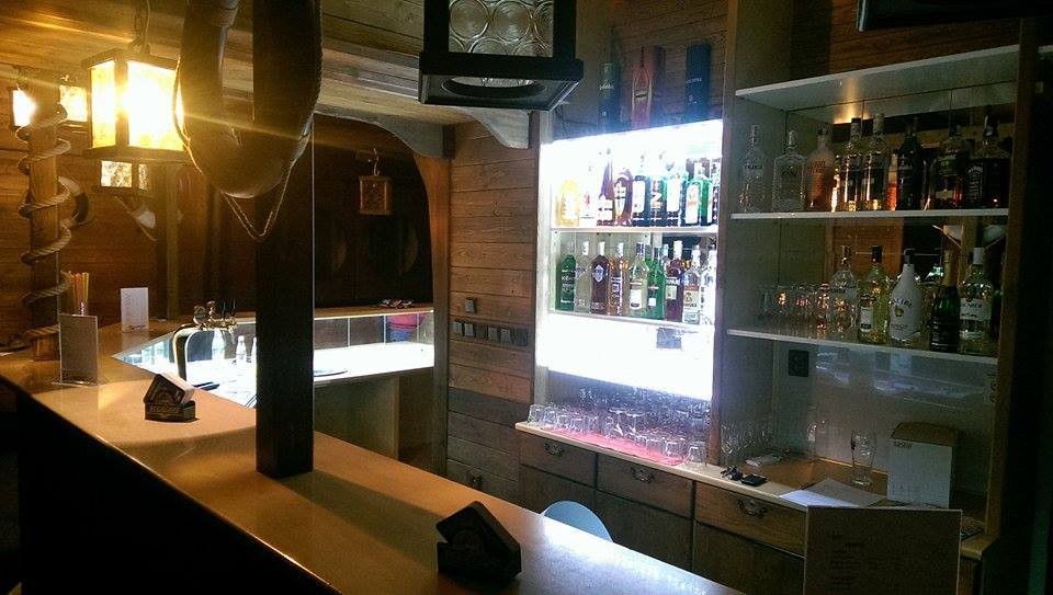 Bar Neptun Příbor diskotéka inside