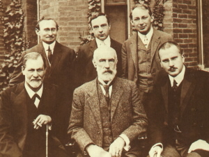 Freud s profesorem S. Hallem