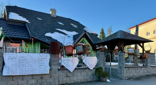 🧺 KATI - keramika, proutěné zboží - Chorvátová 🏺