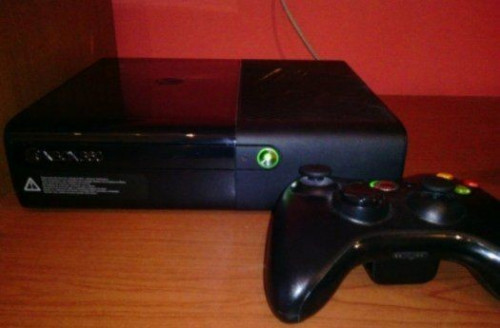 Prodám Nový Xbox 360 nebo vyměním za Notebook