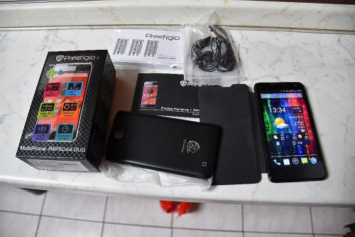 Prestigio MultiPhone 5044 DUO černý záruka 13 měsíců