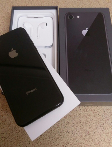Apple iPhone 8 64GB €480/iPhone 8 Plus 64GB..€570/iPhone 7 32GB..€340