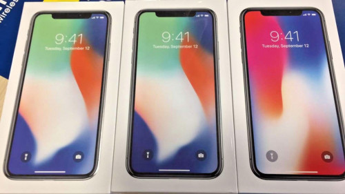 Apple iPhone X €470 iPhone 8 €370 iPhone 8 Plus €400 iPhone 7 €300