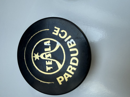 HOKEJOVÝ PUK TESLA PARDUBICE